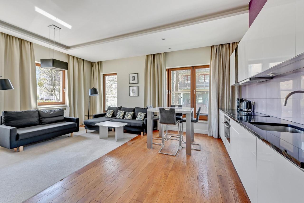 Executive Apartment With Sauna By Grand Apartments ソポト エクステリア 写真