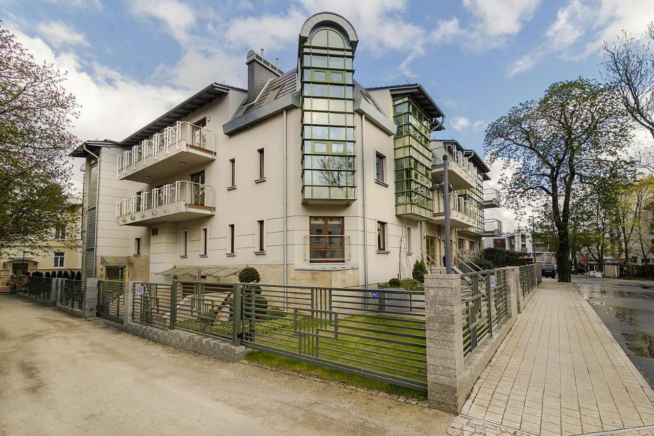 Executive Apartment With Sauna By Grand Apartments ソポト エクステリア 写真